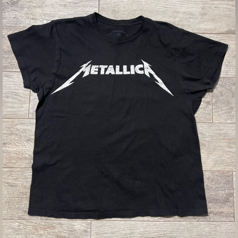 Black T-Shirt